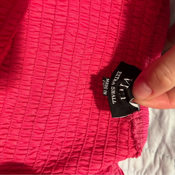BRAND NEW NEVER WORN Hot Pink Vici dress - XS - Picture 5 of 5
